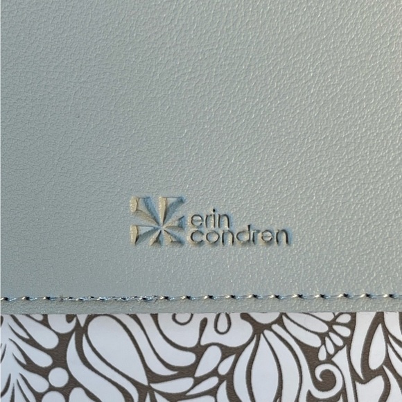 Erin Condren envelope style binder - Picture 12 of 14